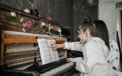 Leçons de Piano enfant : Bienfaits cognitifs et Confiance