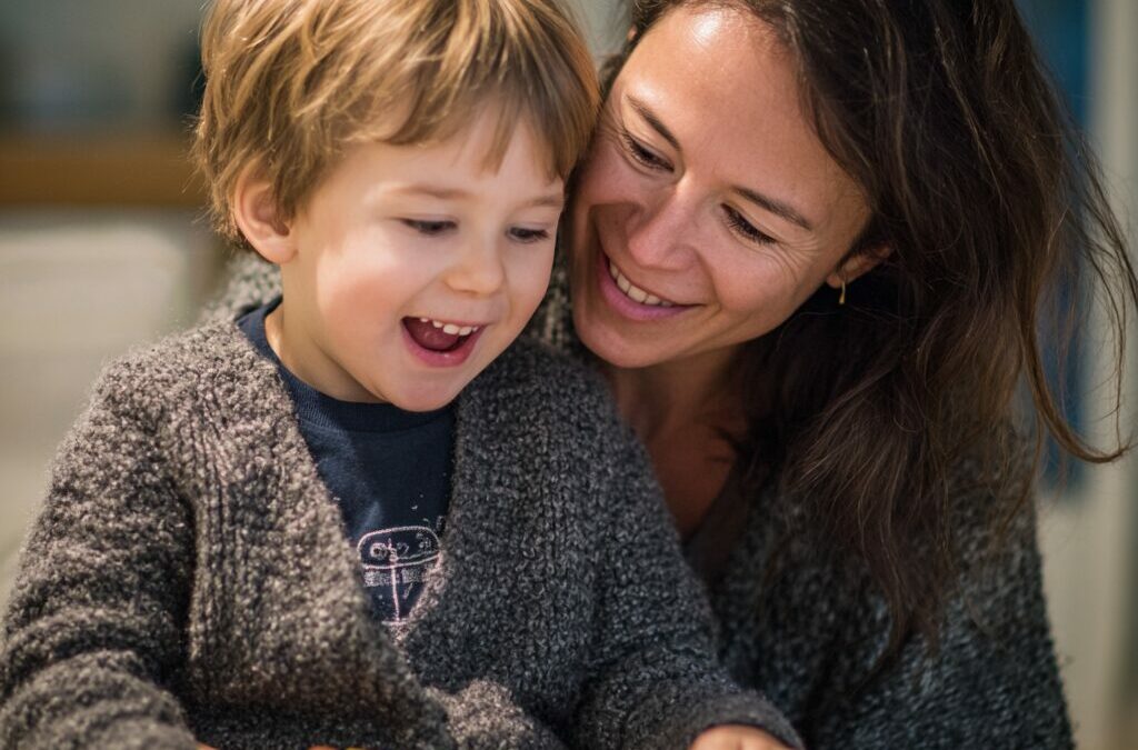 Chansons sur la Relation Parent-Enfant : Renforcer les Liens par la Musique